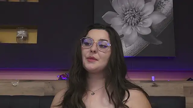 Mia_Swano webcam