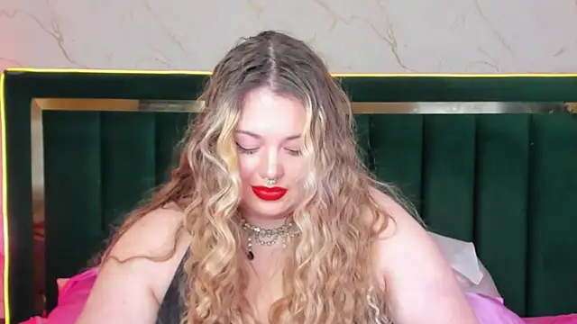 rosal1a live cam on StripChat
