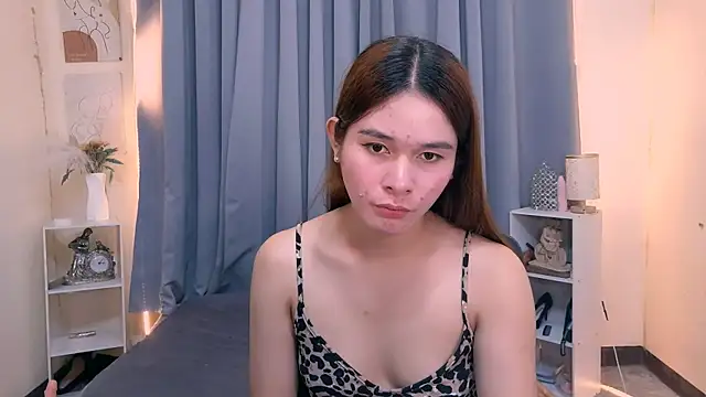Mimi_Mckinley webcam