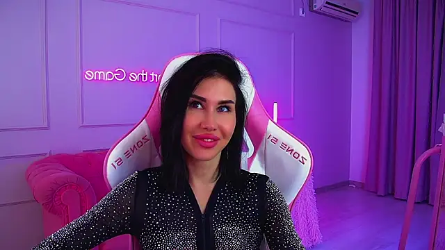 KaylaMous webcam
