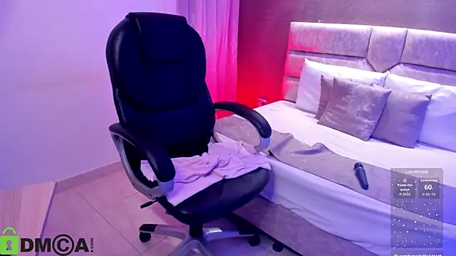 miaparker25 - Miaparker25's free webcam - UK Sex Cams