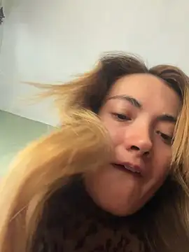 carolina31paris1 - Carolina31paris1's free webcam - UK Sex Cams