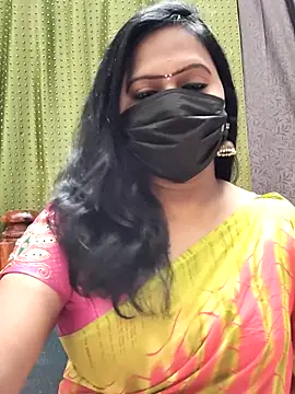Meera_mia webcam