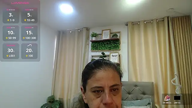 sasi_luna webcam