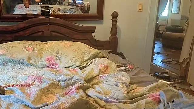 butttslut webcam