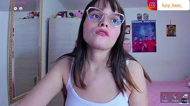 Lucyy-hess webcam