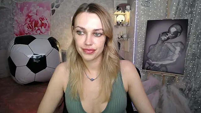 NickyAdamidi webcam