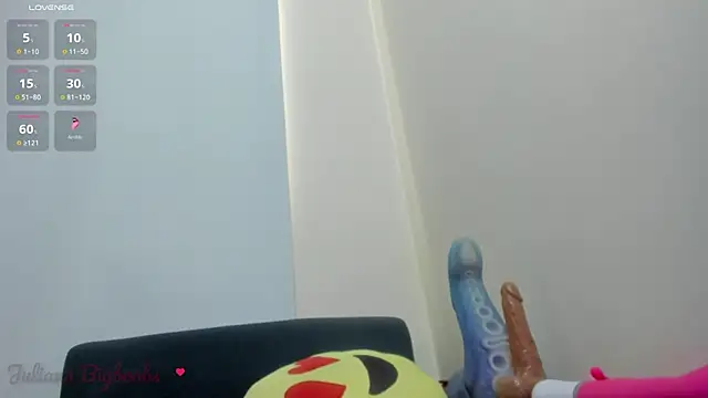 Juliana_bigboobs webcam