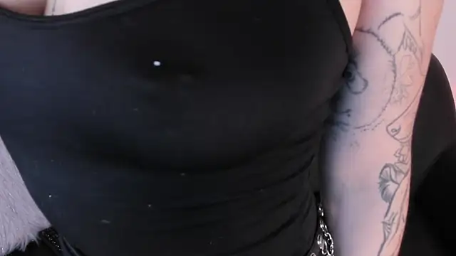 Sweet_Fireee webcam