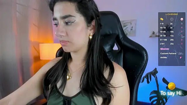 Anya_Volkov webcam