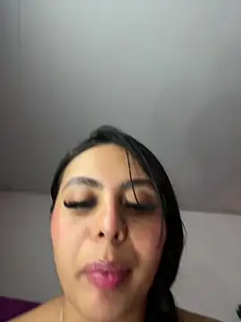 Aylin_Fox webcam