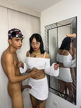 wild_lovers_ - Wild_lovers_'s free webcam - UK Sex Cams