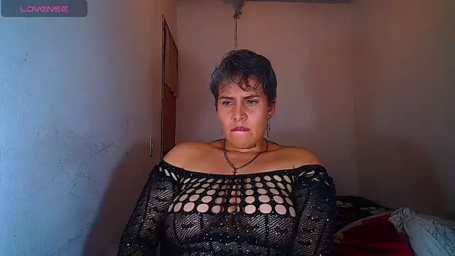 Yessi_rousse webcam