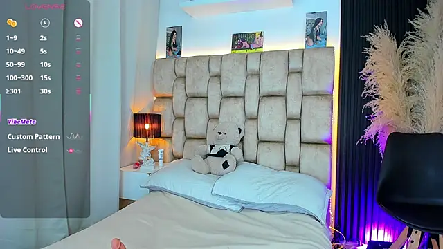 little_sophie18 webcam