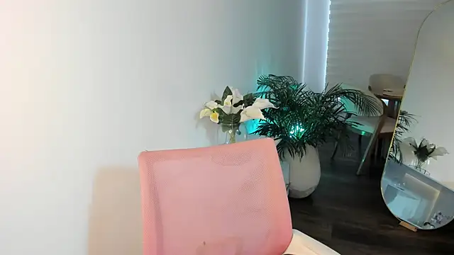 Ori_valentina webcam
