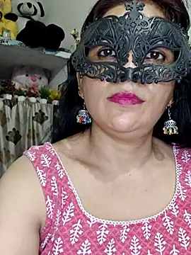 BhabhiPooja69 webcam