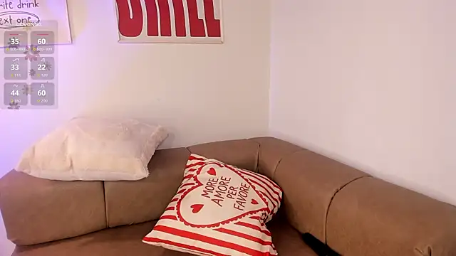 kissme_cutie webcam