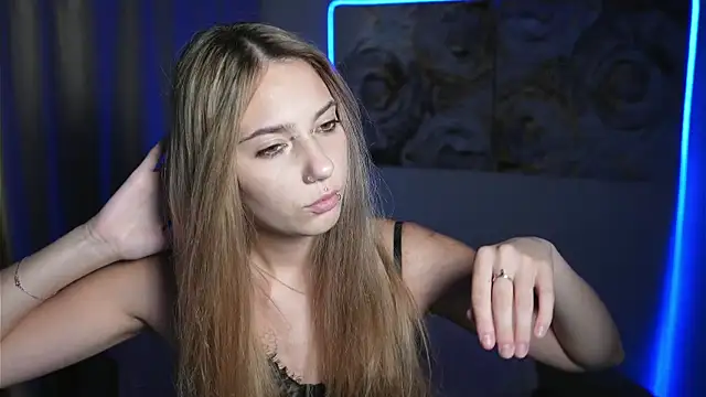 angel_lin webcam
