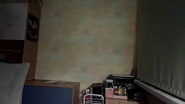 Miaaa_Moon webcam