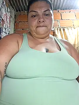 Juli_Powl webcam