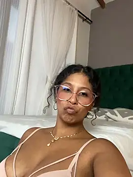 Chloefixxx webcam