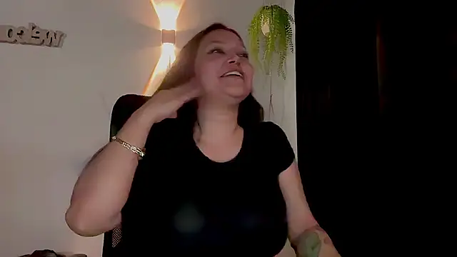 MarcellaGriffin webcam