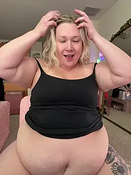 PiggyRose webcam