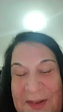 Yaya_Mineira webcam