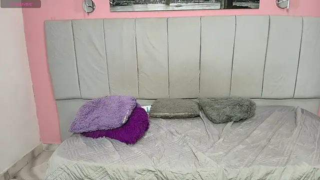 SweetMegans Live Web Cam Show