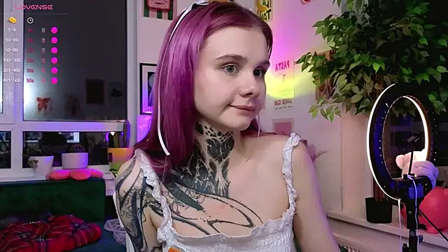 Britney_Lynch webcam