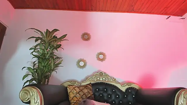 LunaVelour13 webcam