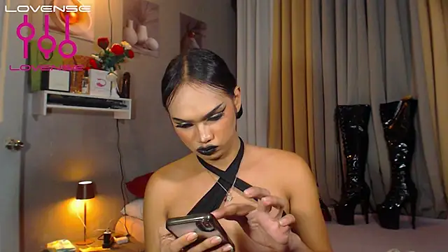 Lexi_ThunderFuck webcam