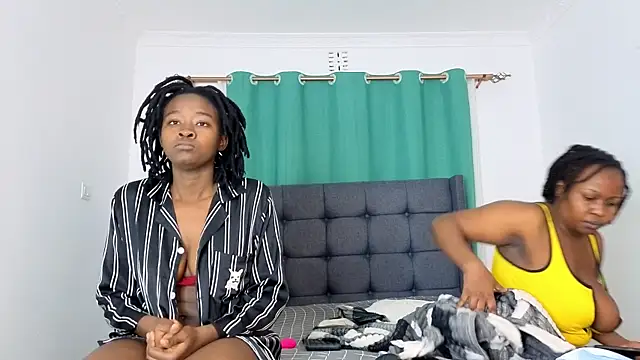 Dream_Girlz webcam