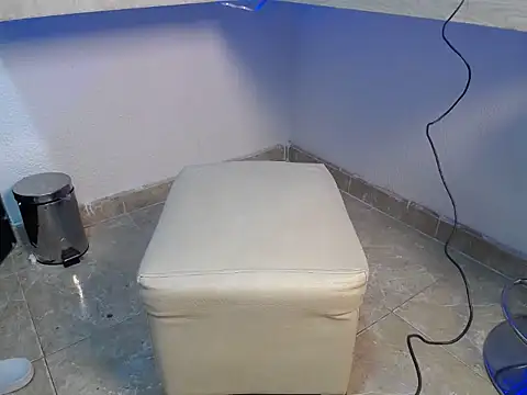 lucianxxx_ webcam