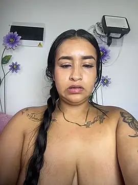 celeste_1sweet (F young) - 5 minutes of fingering + dildo in my pus