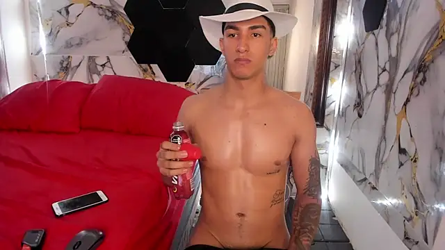 Goldendesirexx webcam