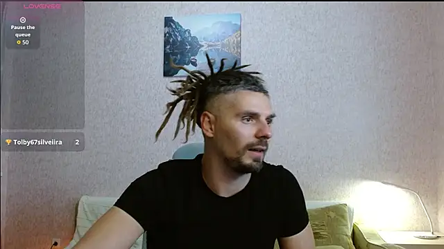 Aestheticguy101 webcam