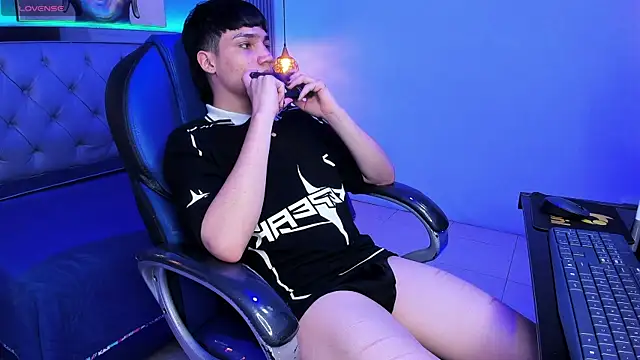 SamBlack_ webcam