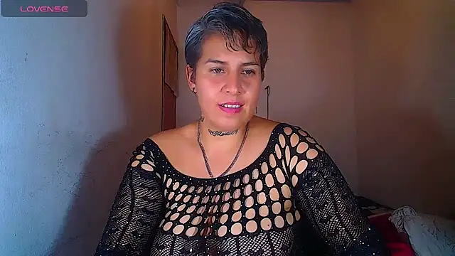 Yessi_rousse webcam