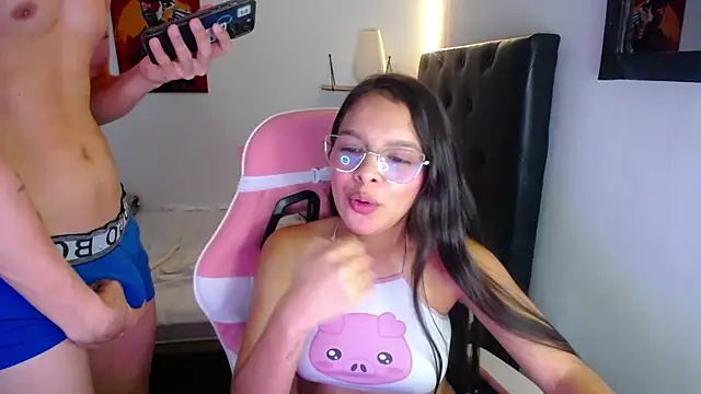 jessi_and_boy webcam