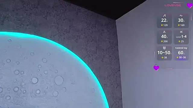 ReinaChloe webcam
