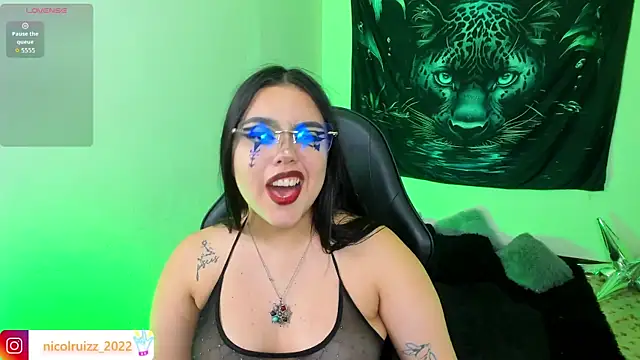 Nicolle_Ruizz webcam