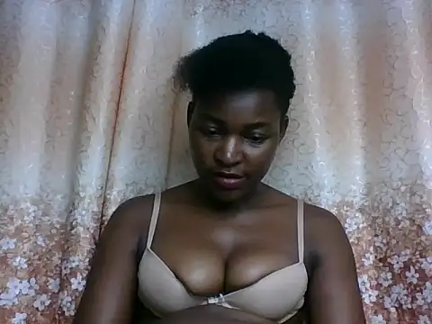 cum_queen254 webcam