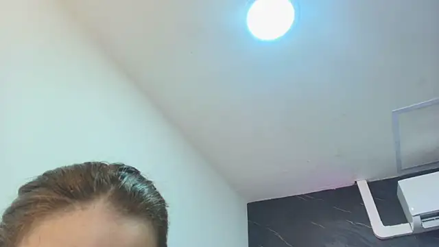 kissme_luna webcam