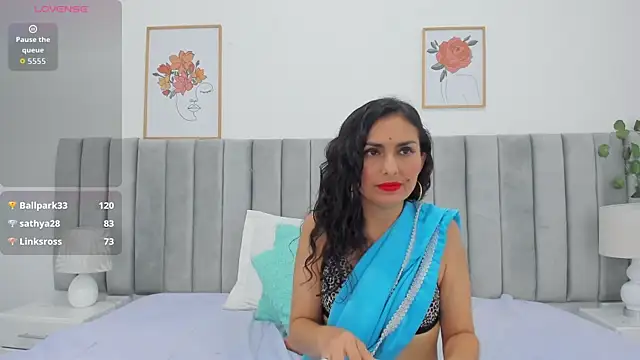 shaliny_ webcam