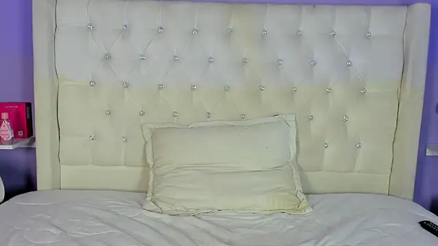 candy_queens_ webcam