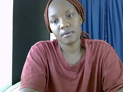 FlirtyMira webcam