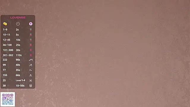 ChantalHoloway webcam