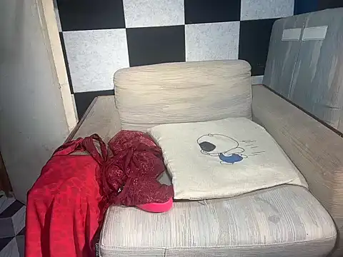 asian-doll webcam