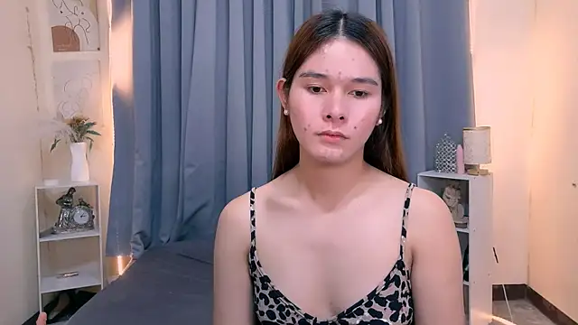 Mimi_Mckinley webcam